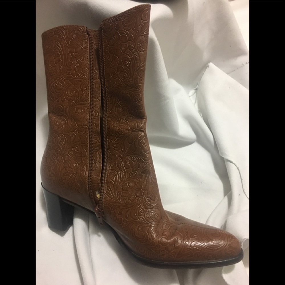 Marinelli brown women’s mid-calf boots size 7.5M